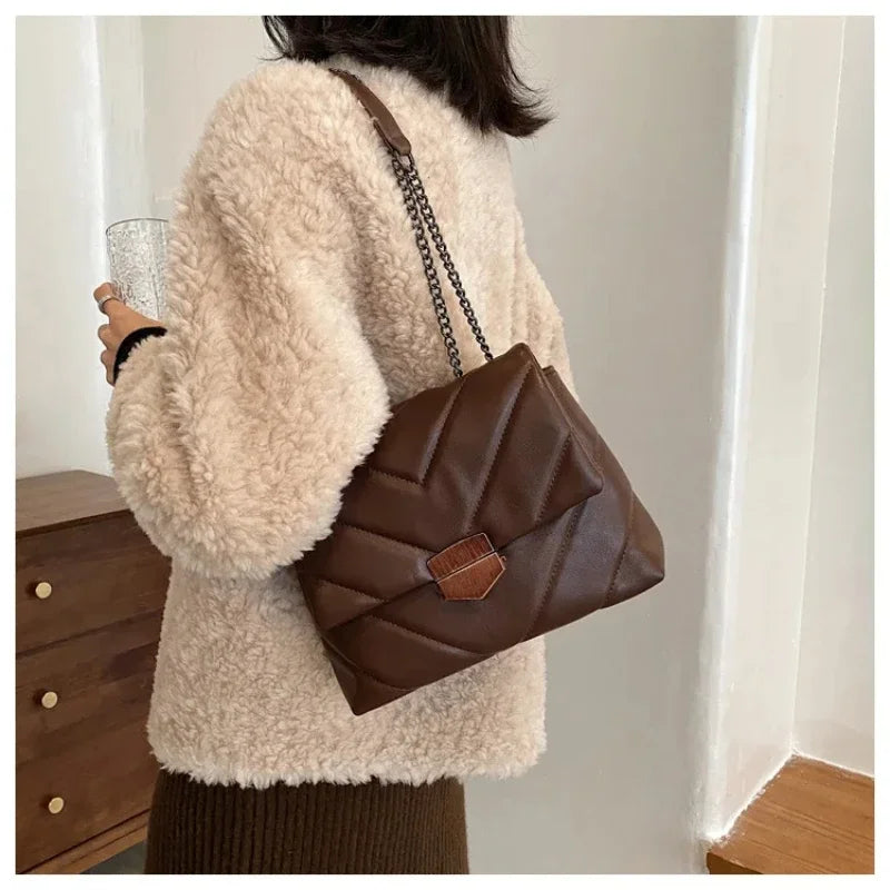 Luxury Handbags 2020 Fashion Women Leather Messenger Shoulder Bag For Daily Designer Female Crossbody Bag Black Lock Handbag