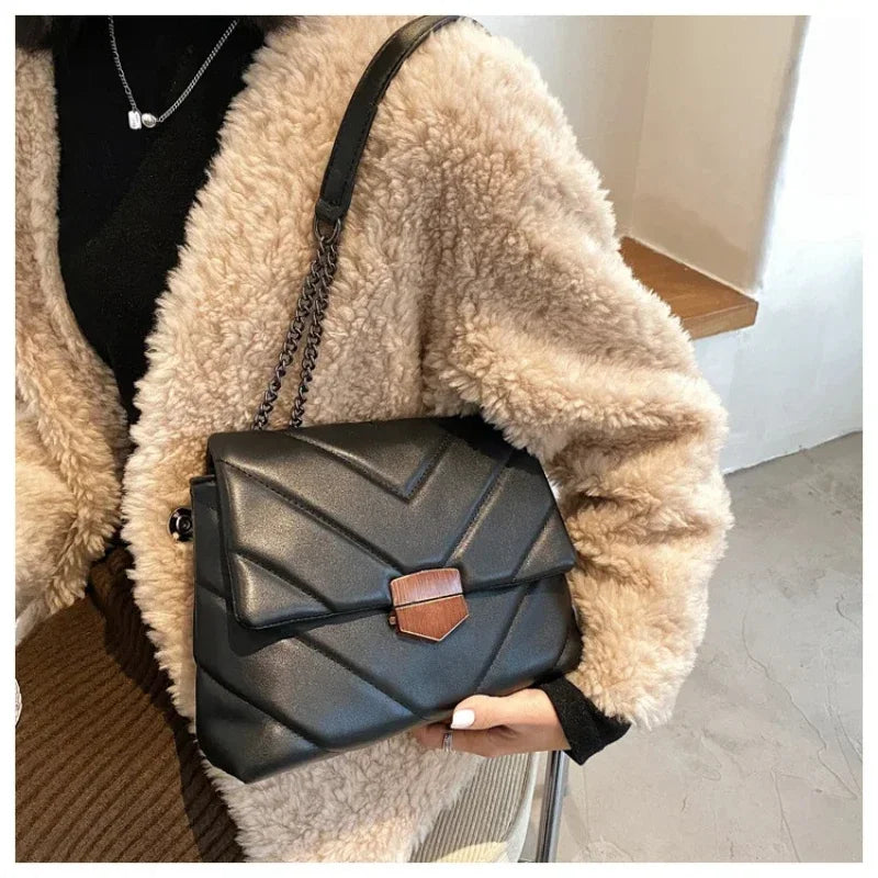 Luxury Handbags 2020 Fashion Women Leather Messenger Shoulder Bag For Daily Designer Female Crossbody Bag Black Lock Handbag