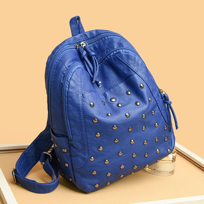 Luxury Soft Leather Large Capacity Women's Backpacks Rivet Design Backpack 2023 High Quality Leather Backpack Women Shoulder Bag