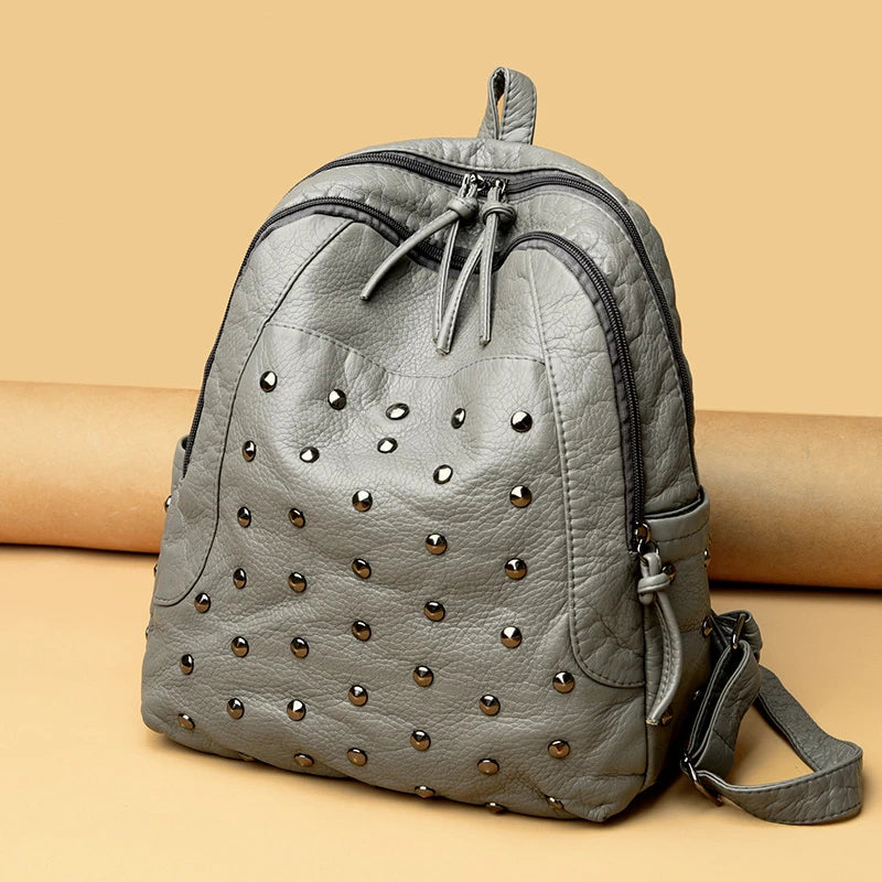 Luxury Soft Leather Large Capacity Women's Backpacks Rivet Design Backpack 2023 High Quality Leather Backpack Women Shoulder Bag