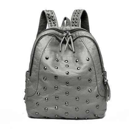 Luxury Soft Leather Large Capacity Women's Backpacks Rivet Design Backpack 2023 High Quality Leather Backpack Women Shoulder Bag