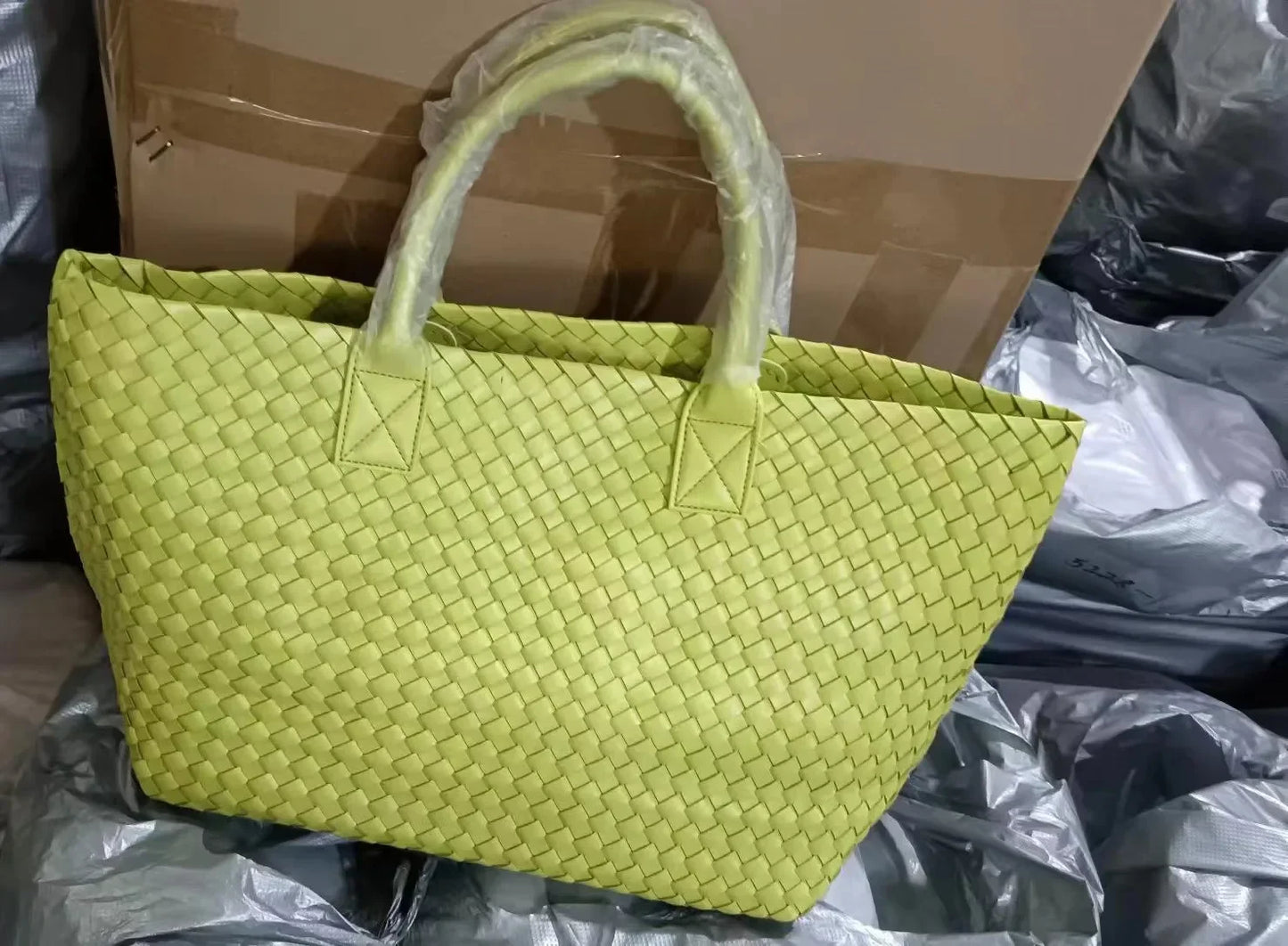 Luxury Weaving 2024 Women's Handbag Designer Shoulder Bag Women's Fashion PU Shopper Wallet