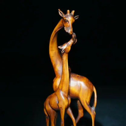 ML004- 21.5 x 7.7 CM Stunning Boxwood Figurine Carving: Giraffe