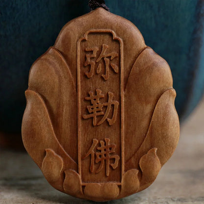Maitreya Bodhisattva Wood Carving Buddha Statue Pendant Solid Wood Craft Carving Gift Men and Women Necklace Safe 4.8CM