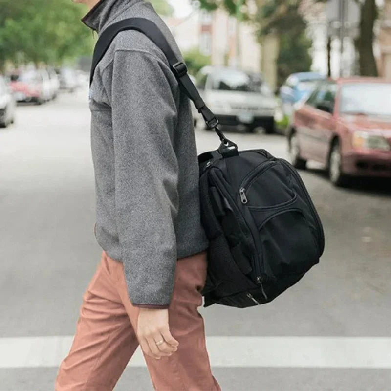 Man Backpack Business Reinforced Waterproof Large Capacity Light Weat Handbag Multifinonal Travel Bags Commuting Crossbody Bag