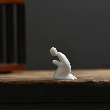 Manufacturers Selling Chinese White Porcelain, Little Monk, Zen Prayer, Buddha Statue, Chinese Decoration, Desktop Sculptur