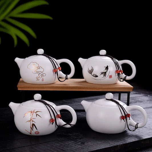 Matte White Ceramic Teapot Creative Chinese Kungfu Teaware Tea Maker 250ml Travel Hand Grip Pot Household Porcelain for Cha