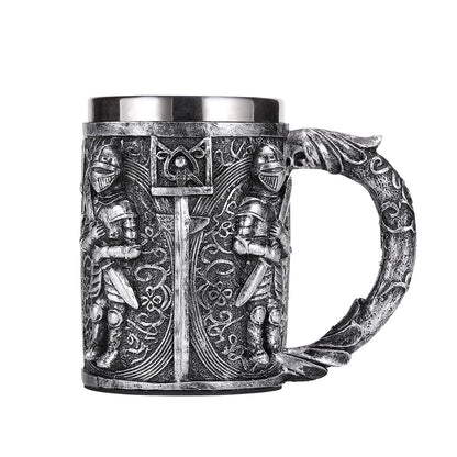 Medieval Warrior Resin Stainless Steel Beer Mug Knight Stein Retro Tankard Creative Coffee Cup Viking Tea Mug Pub Bar Decoration