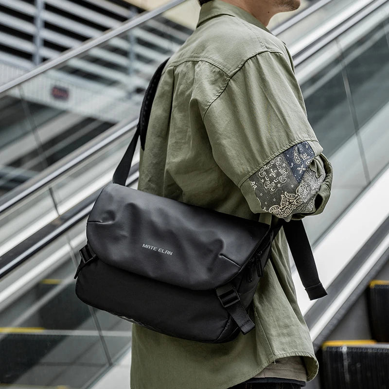 Men Large Capacity Crossbody Bag Waterproof Multi-function Messenger Bag Black Unisex Traveling Business Sling Bag