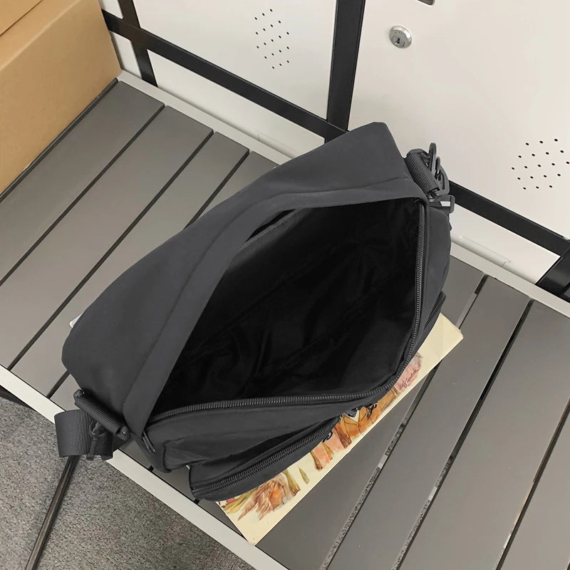 Men's Fashion Trend Shoulder Bags Designer Waterproof Nylon High Quality Large-capacity Light Male Leisure Travel Crossbody Bags