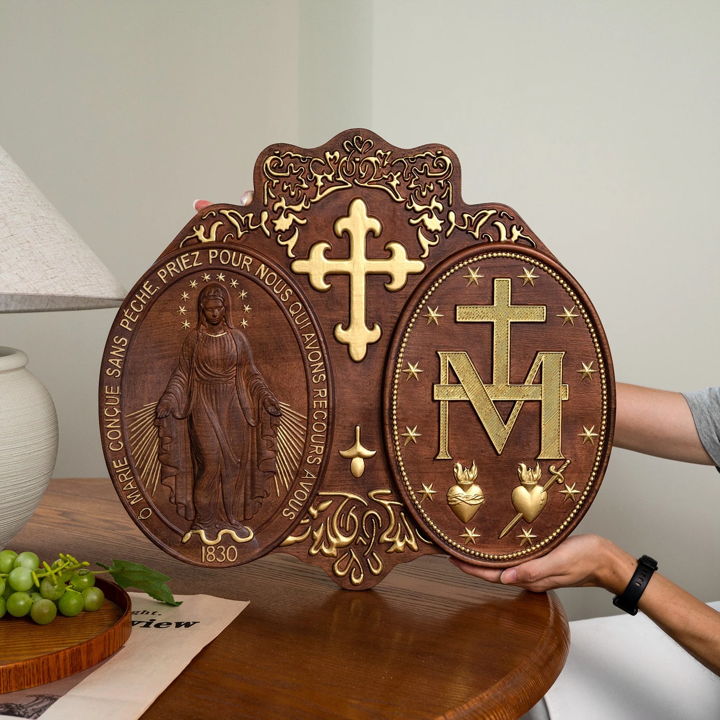Miracle Medal Virgin Mary Statue Catholic Religious Object Home Wall Hanging Wooden Decoration Christian Plaque Religious Gift