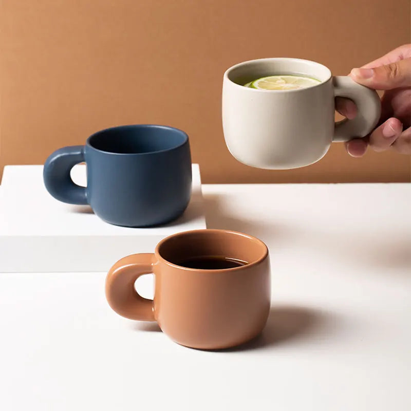 Modern 220ml Ceramic Mugs with Thick Handle Simple Breakfast Milk Latte Cups Kitchen Drinkware Afternoon Tea Mug Cup