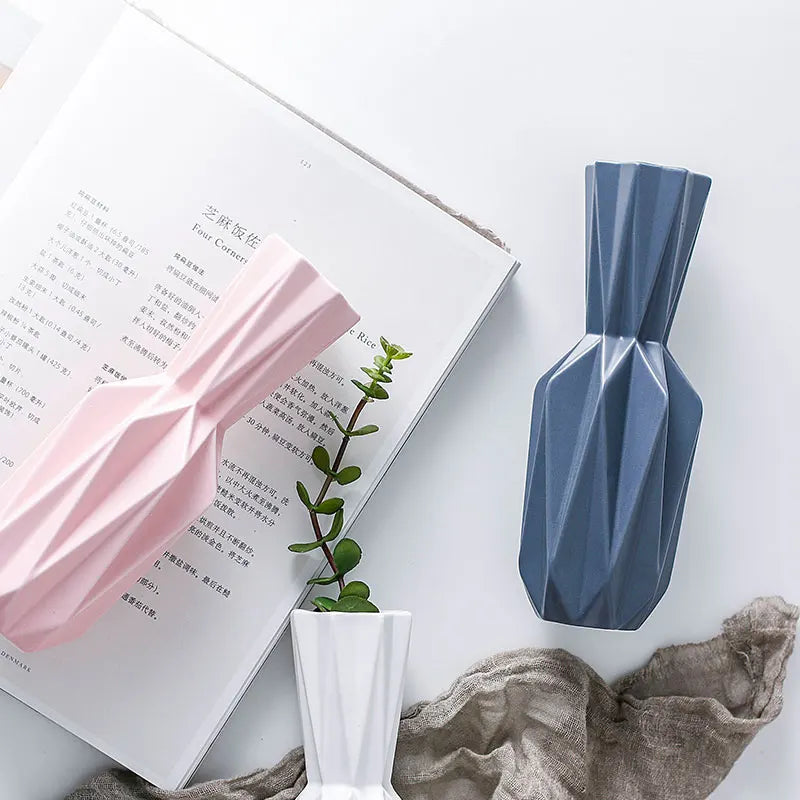Modern Origami Vases Ceramic Tabletop Flowerpot Vase Home Decoration Vase Nordic Style Flower Vase Household Decor