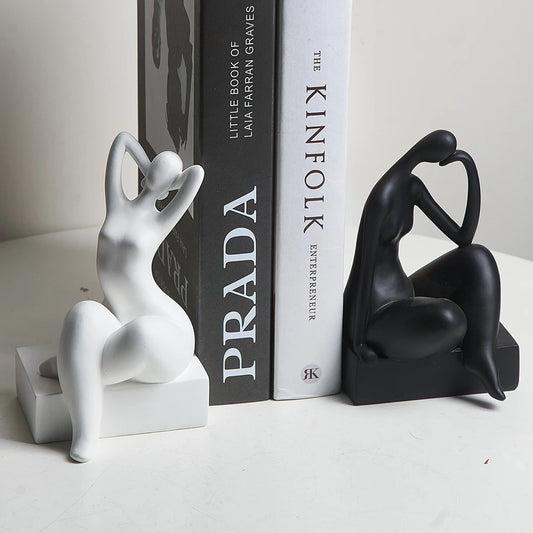 Modern Simple Resin  Sculpture & Figurines for Interior Living Room Decor Statue Table Ornaments Desk Accessories