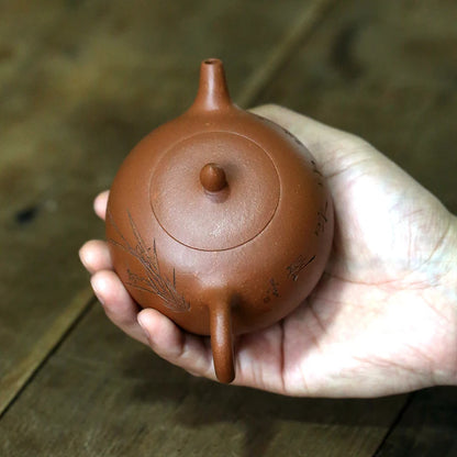 Monohydrate hall of yixing purple clay ore famous kung fu tea set down by hand shoulder slope mud beauty pot of 275 ml