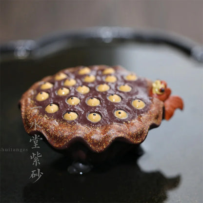 Monohydrate hall yixing purple sand tea pet manually purple clay sculpture luck violet arenaceous lotus