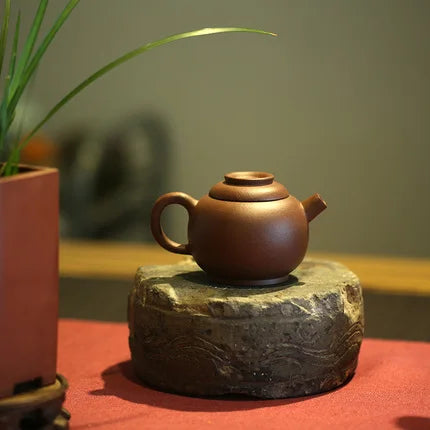 Monohydrate hall yixing recommended tea sets tea pot pure manual famous old ship purple clay pot of 130 ml