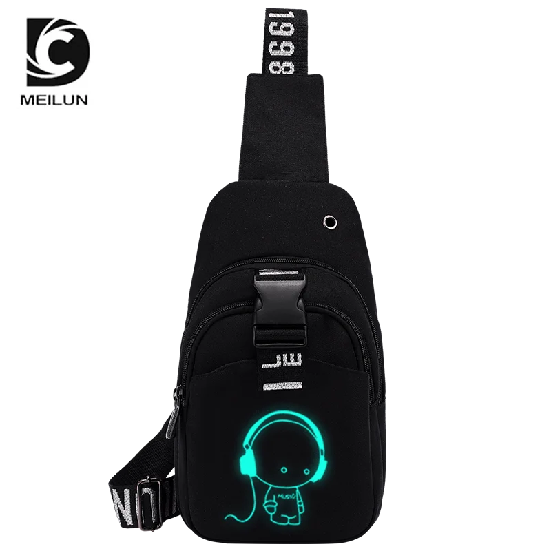 NEW USB Charged Shoulder Bag Waterproof Multifunction Light Reflective Men Chest Bag Fashion Travel Crossbody Bag Anti-Theft