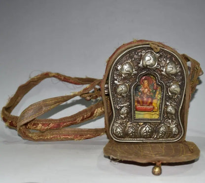 Nepal Thangka cloth package crafts statue