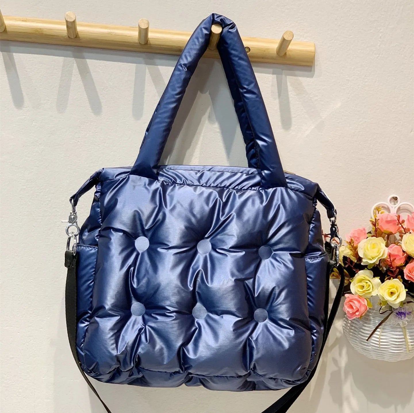New 2023 Winter space bale Designer HandBag Woman Casual Cotton Bag Down Feather Lady Shoulder Bag sac a mian femme Bolsos Mujer