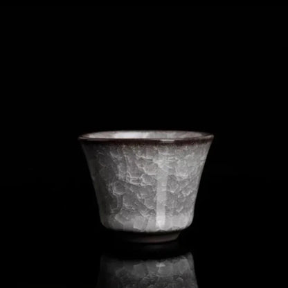 New Arrival Ceramic Black Ice Flower Tea Cup Cracked Ice Tea Bowl High-end Tea Cup with Split Bottom