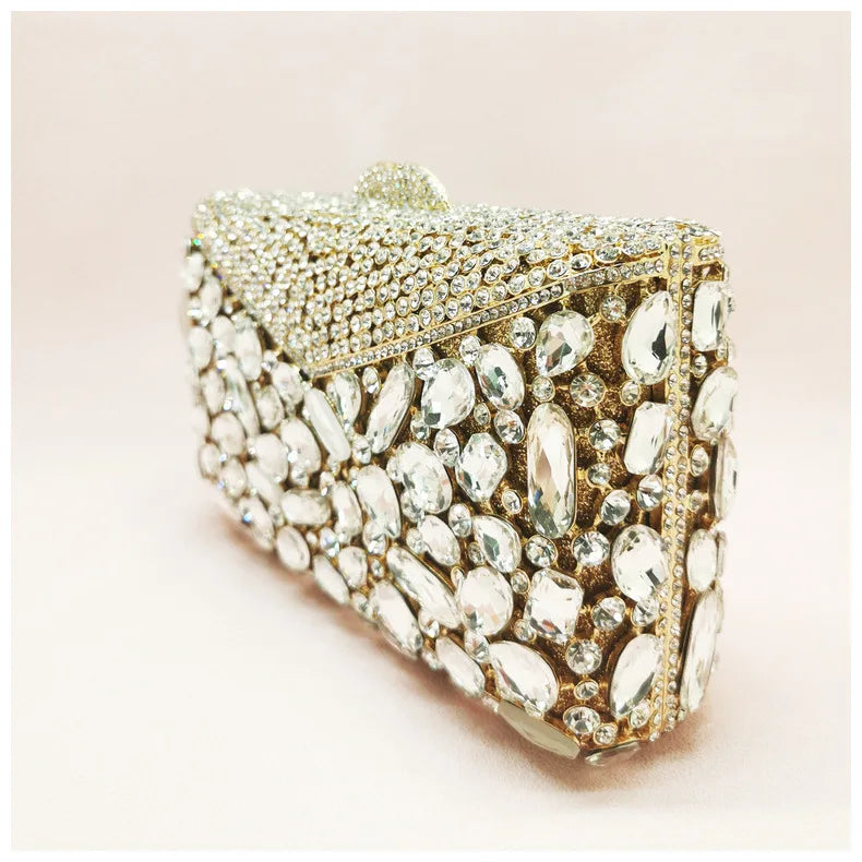 New Arrival Hollow Out Diamond Party Woman Handbag Envelope Shape White Crystal Purse Wedding Bridal Shoulder Toted Cocktail Bag