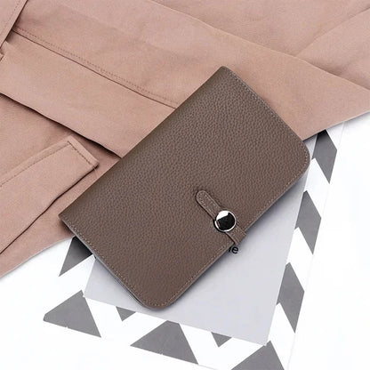 New Arrival Women's Long Clutch Wallets made of High-quality Cowhide Leather with Large Capacity and Multi-functional Design in
