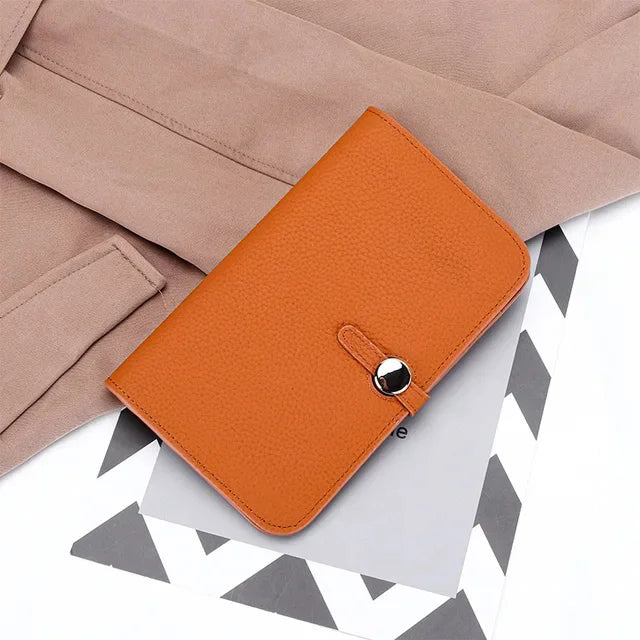 New Arrival Women's Long Clutch Wallets made of High-quality Cowhide Leather with Large Capacity and Multi-functional Design in