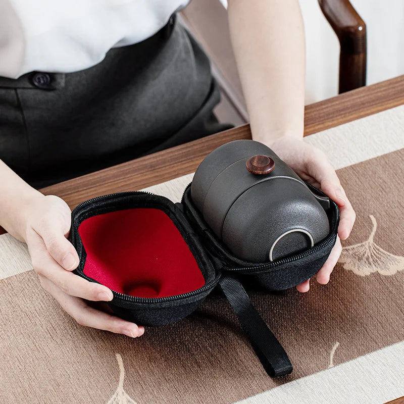 New Chinese Portable Tea Set Ceramic 1 Pot 2 Cups Travel Tea Set Mugs Storage Bag Teaware Set Heat Insulation Container