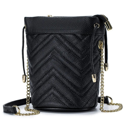 New Cowhide Fashion Chain Women's Striped Body Line One Shoulder Cross-body Soft Leather Bucket Bag Large Capacity