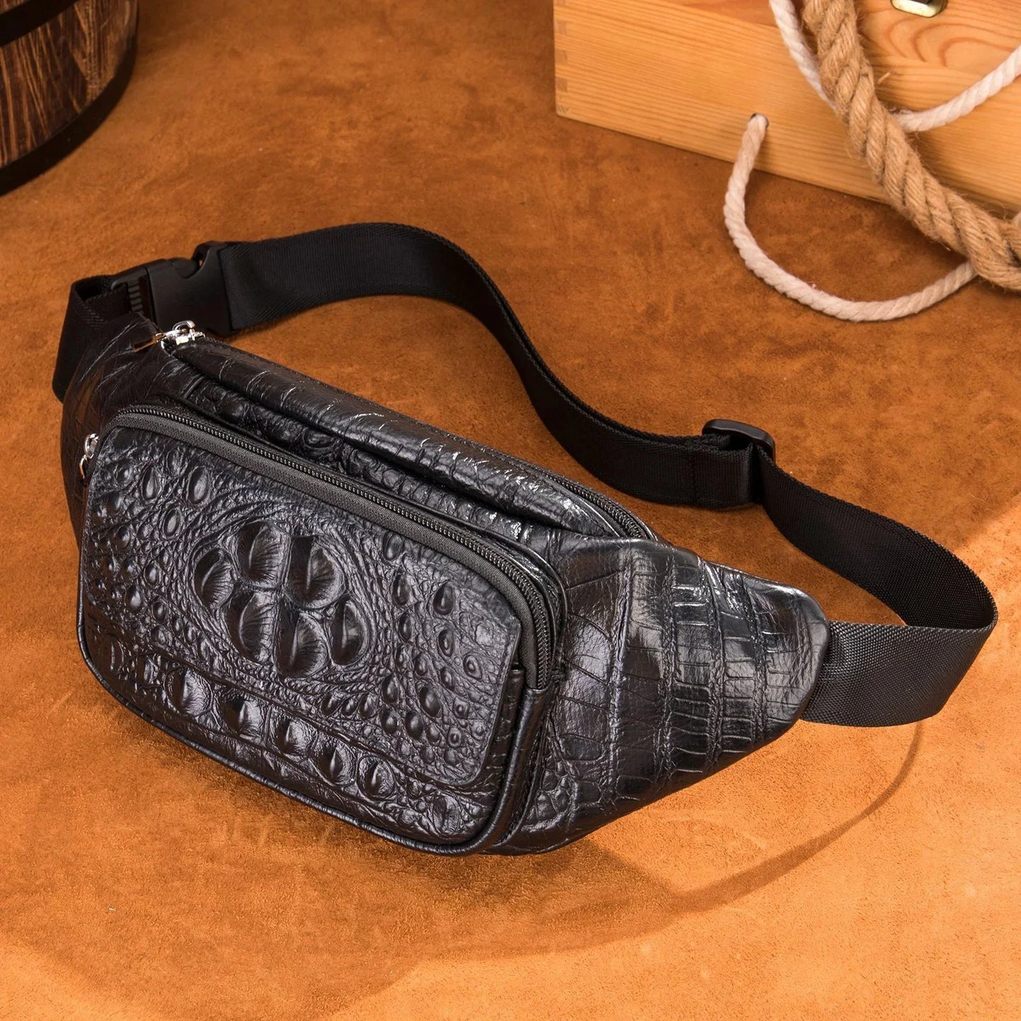 New Crocodile Pattern Genuine Leather Men's Casual Crossbody Retro Male Chest Bag Multifunctional Waist Pack