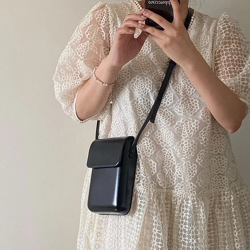 New Fashion All-match Crossbody Phone Bag Korean Chic Niche Design Casual Shoulder Bags Female Light Luxury Handbags Pouch