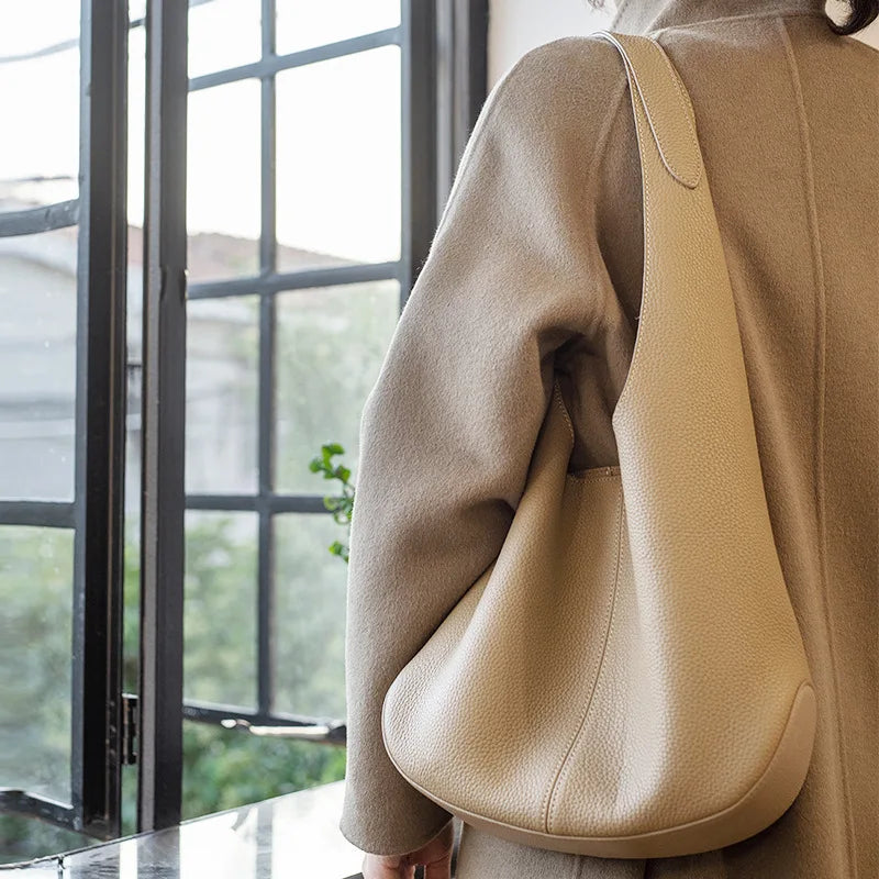 New Fashion Bucket Bag Genuine Leather Simple Large Capacity Tote Bags Women Casual Solid Color Underarm Shoulder Bag 2024
