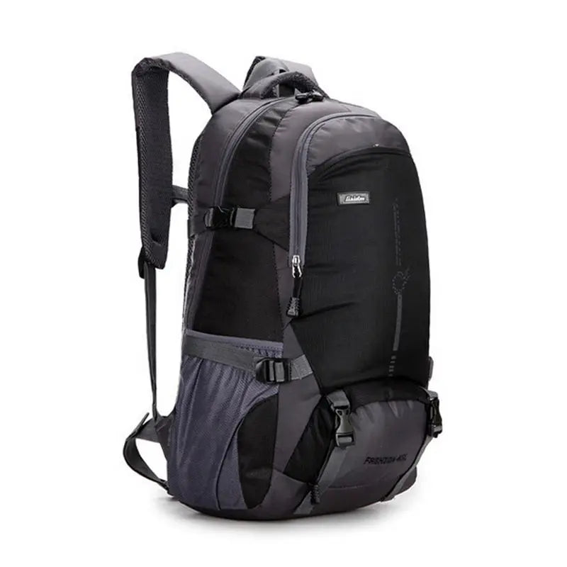 New Fashion Men Nylon Backpack Travel Bag Large Capacity Versatile Utility Mountaineering Multifunctional Backpack Luggage Bag