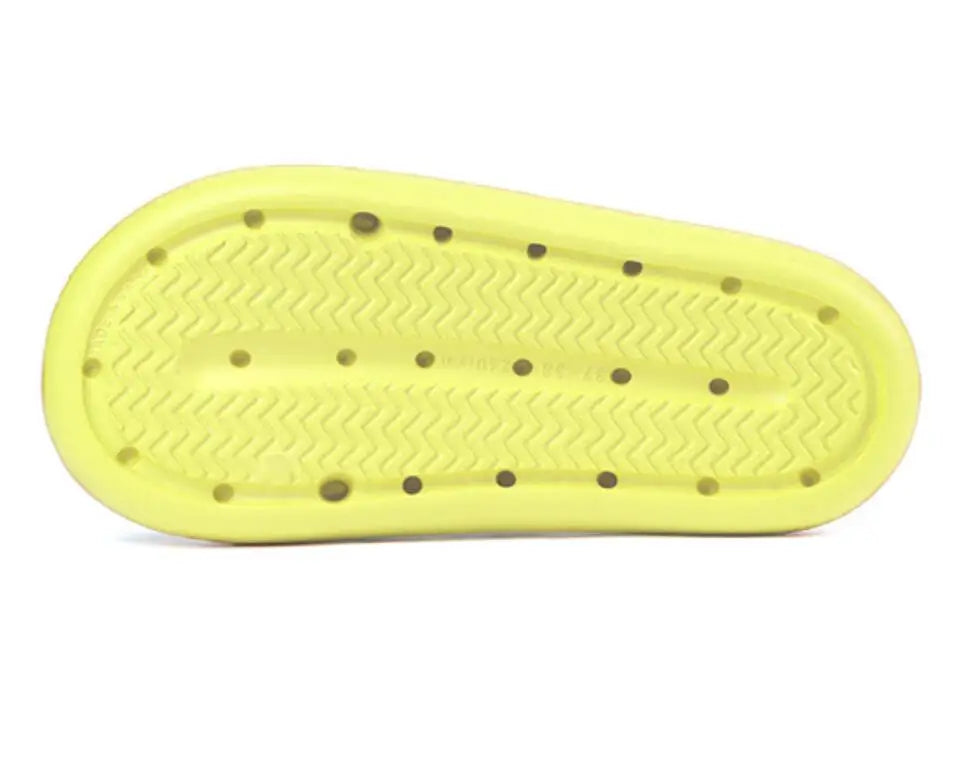 New Fashion Women Slippers Summer Flat Lightweight Shoes without Box