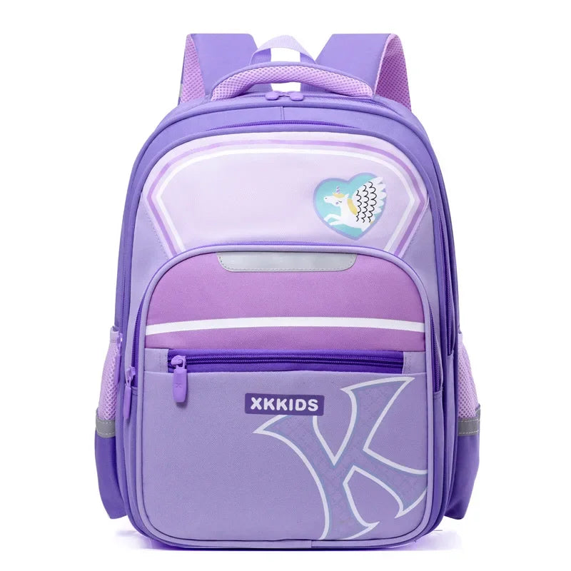 New Lightweight Spinal School Bookbag for Elementary School Students, Simple and Fashionable, Large Capacity Children's Backpack