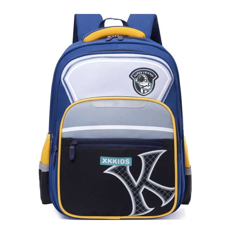 New Lightweight Spinal School Bookbag for Elementary School Students, Simple and Fashionable, Large Capacity Children's Backpack