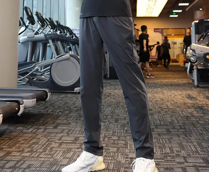 New Men Casual Fashion Sporty Pants Gym  waterproofing Trousers for Men Jogger Sweatants Running Workout Jogging Long Pants
