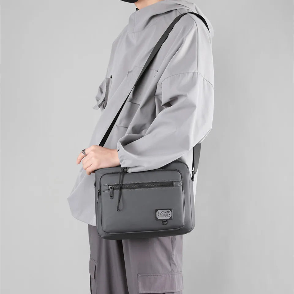 New Multi-layer Nylon Men Shoulder Bags Fashion Simple Handbags Messenger Bags Crossbody Bag Shoulder Bags
