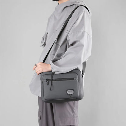 New Multi-layer Nylon Men Shoulder Bags Fashion Simple Handbags Messenger Bags Crossbody Bag Shoulder Bags