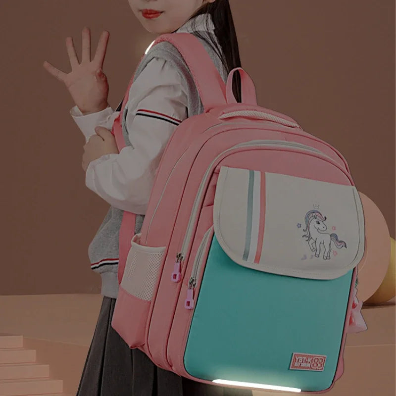New Primary School Boys and Girls Bookbags Large Capacity Lightweight Waterproof Backpack Bags for Teenage Students