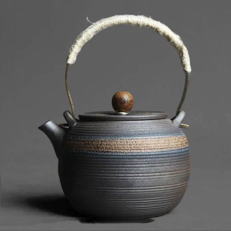 New Teapot with Infuser for Loose Tea Tea Pot Kung Fu Zisha Large Capacity Tea Pot with Filter Creative Handle Teapot Kettle Set