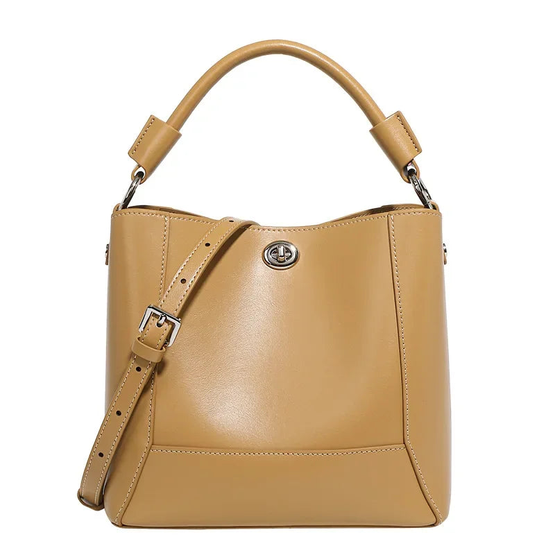 New Water Bucket Bag Handheld Genuine Leather One Shoulder Women's Bag Soft Leather Large Capacity Simple Fashion Crossbody Bag