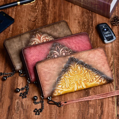 New Women Long Wallet Genuine Embossed Leather Retro Pattern Cowhide Handy Bag Multi-Cards Clutch Zipper Bags Female Wrist Purse