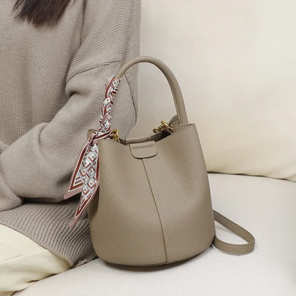 New Women's Bag Crossbody Bags 2024 Light Luxury Genuine Leather Portable Bucket Bag Designer Bags  Luxury Bag