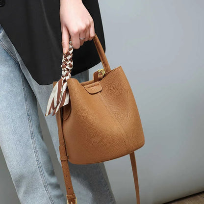 New Women's Bag Crossbody Bags 2024 Light Luxury Genuine Leather Portable Bucket Bag Designer Bags  Luxury Bag