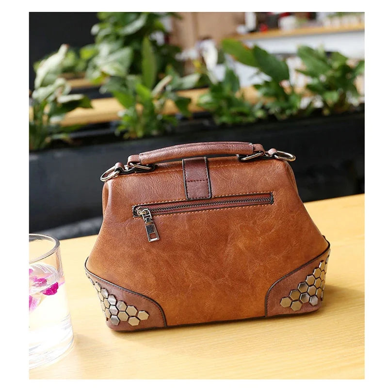 New Women's Retro PU Leather Shoulder Fashion Lock Rivet Crossbody Exquisite Ladies Handbag Female Messenger Bag