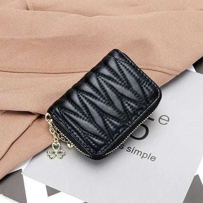 New Women's Sheepskin & ID Holders, Exquisite High-end Multi-card Capacity Card Wallet Embroidered Cute Small Bag with Embo