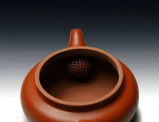 New arrival Yixing Teapot Handmade Tea Pot 150ml With Ball Holes Filter Kung Fu Tea Set Chinese Ceramic Antique Red Clay Kettle