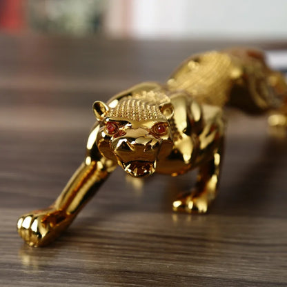 New golden leopard statue  Resin modern sculpture animal home decoration  26cm domineering leopard figurine car decoration